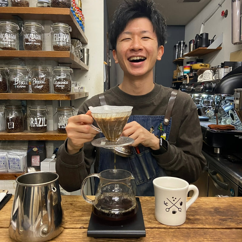 喬祐くんが見つけるコーヒーの色（Click here!）