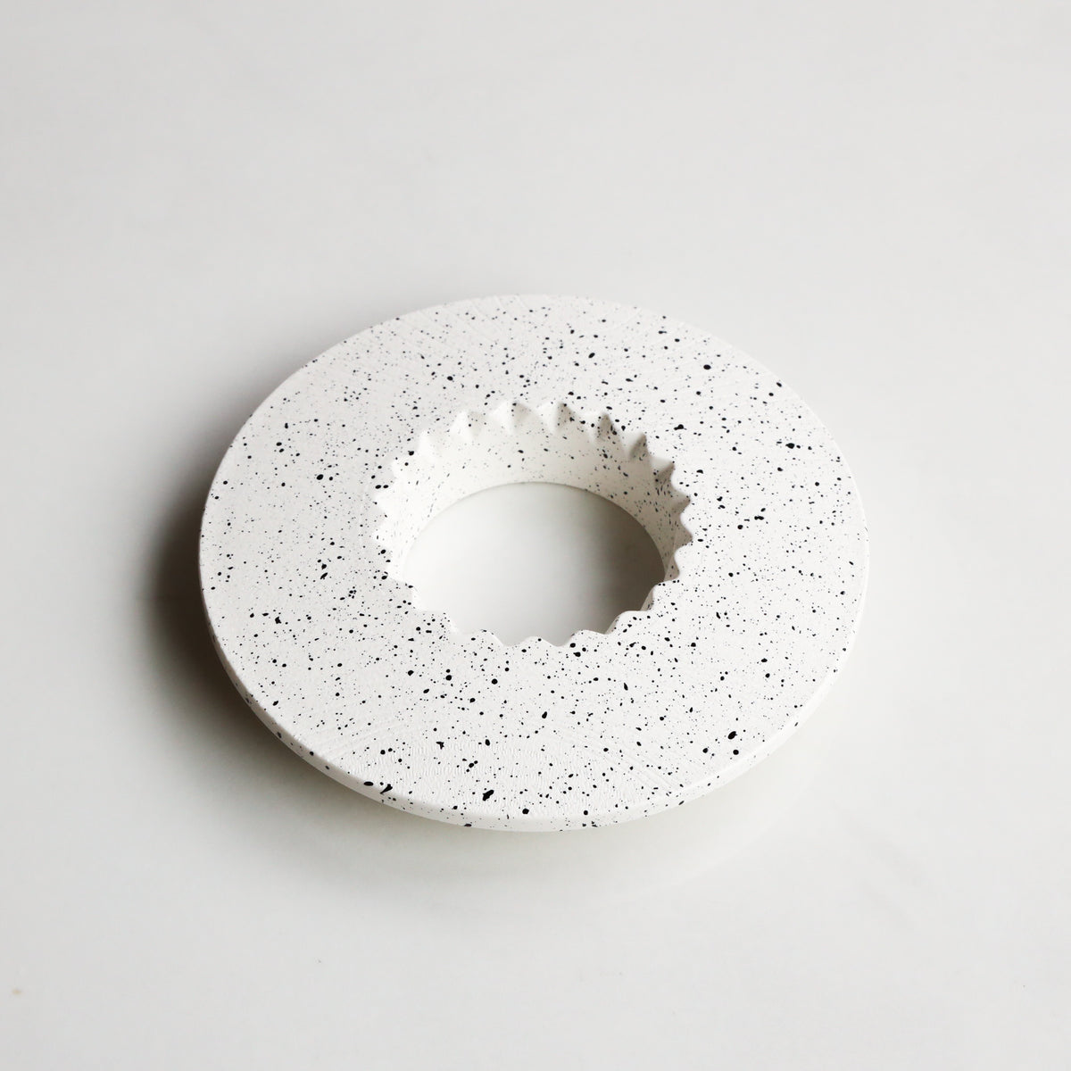 ORIGAMI Dripper Holder  [Grain White x Black]
