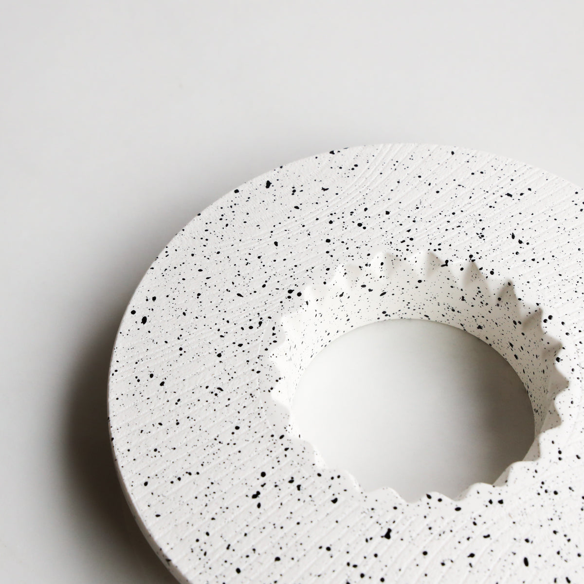 ORIGAMI Dripper Holder  [Grain White x Black]