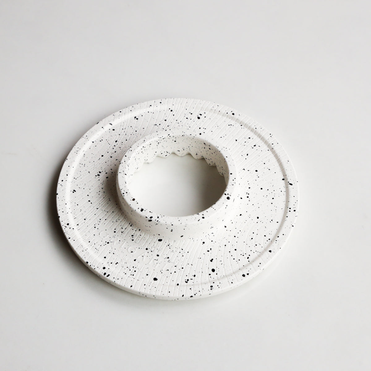 ORIGAMI Dripper Holder  [Grain White x Black]